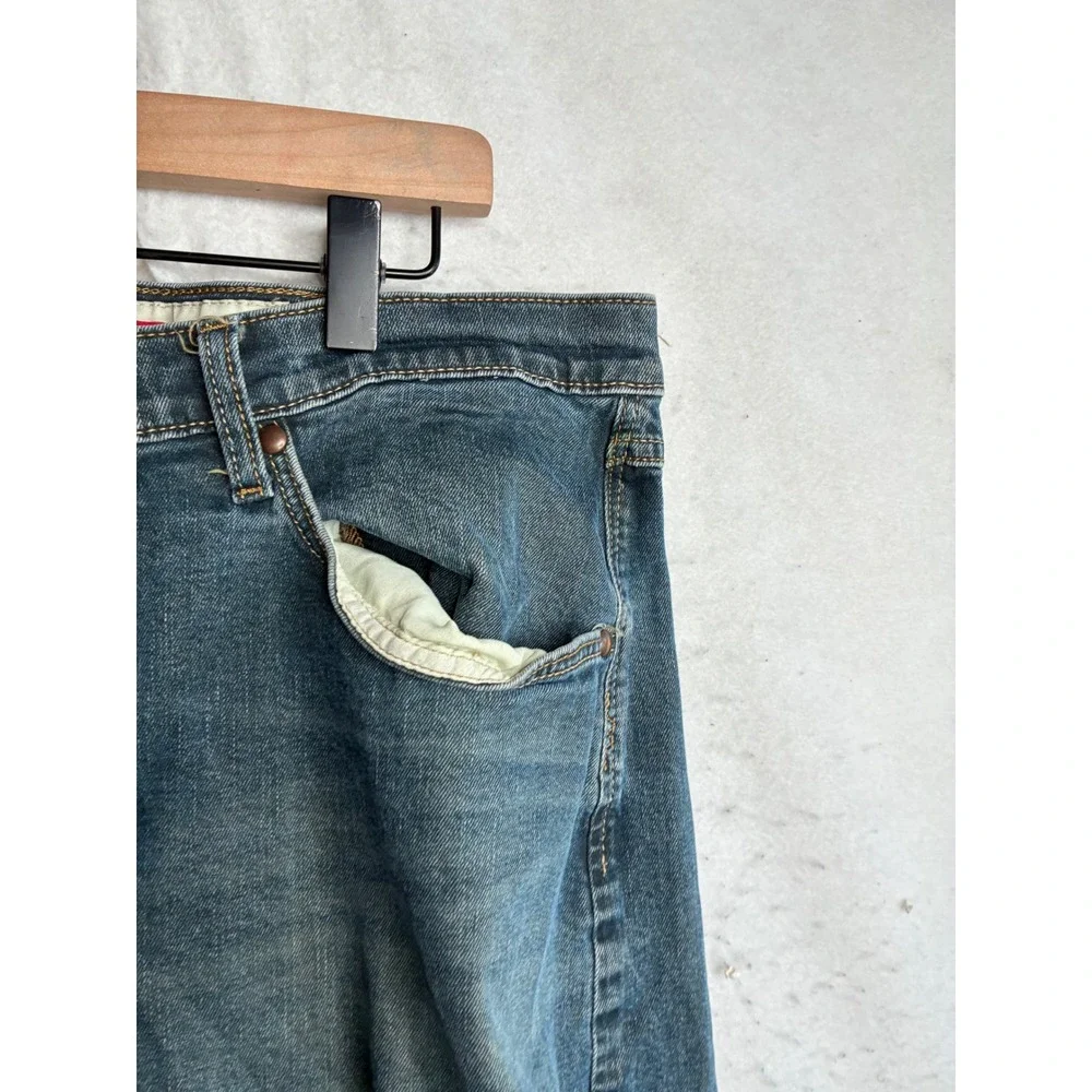 Wrangler Athletic Fit Jeans Mens 34x32 Medium Wash Blue Denim 1090ATWHX